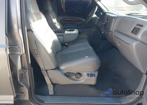 2002 Ford F-250 Lariat/Xl/Xlt z USA, uszkodzony, nr VIN 1FTNW20F92EB21216